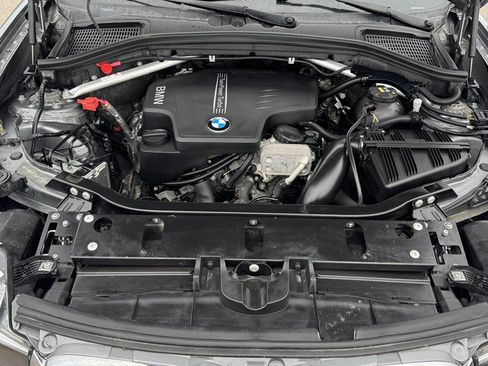 Used 2017 BMW X3 xDrive28i AWD/4WD image 10