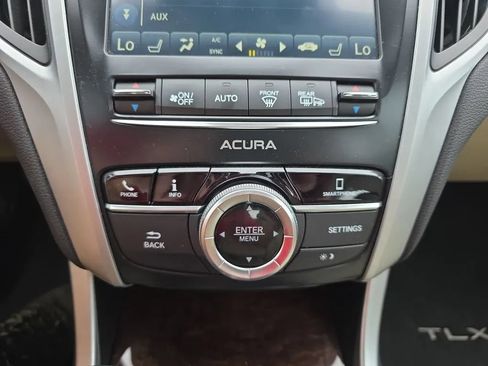 Used 2018 Acura TLX FWD image 30