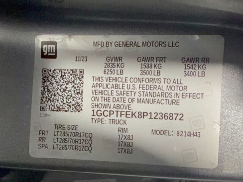 Used 2023 Chevrolet Colorado ZR2 w/ ZR2 Convenience Package III AWD/4WD image 31