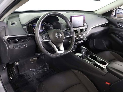 Used 2021 Nissan Altima 2.5 SV FWD image 23
