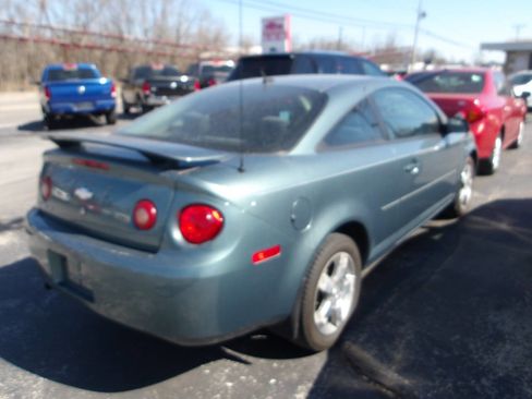 Used 2010 Chevrolet Cobalt LT w/ My Link Package image 5