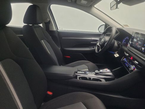 Used 2022 Hyundai Sonata SE FWD image 21