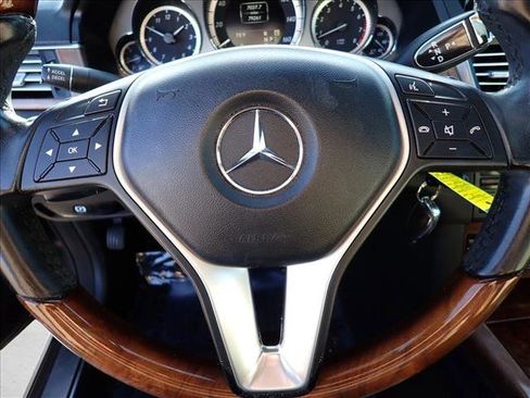 Used 2012 Mercedes-Benz E 350 4MATIC Sedan image 15