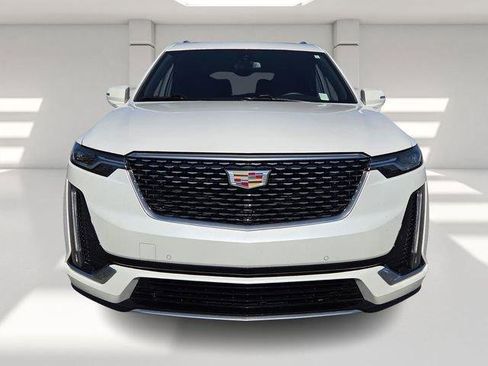 Used 2024 Cadillac XT6 Luxury w/ LPO, Floor Liner Package image 15