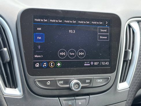 Used 2024 Chevrolet Malibu LS w/ Driver Confidence Package FWD image 8