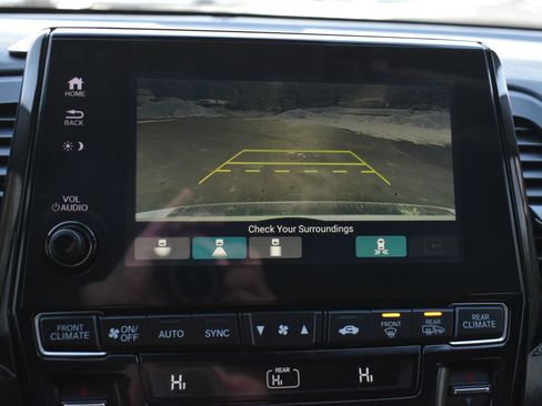 Used 2024 Honda Odyssey Touring image 28