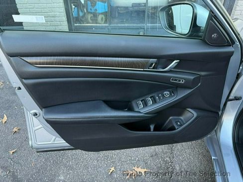 Used 2018 Honda Accord EX-L image 36