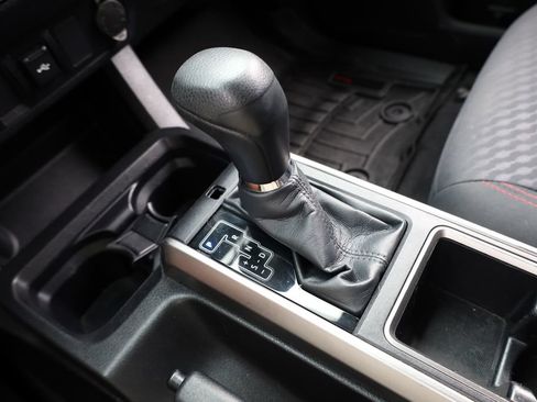 Used 2023 Toyota Tacoma SR5 RWD image 13