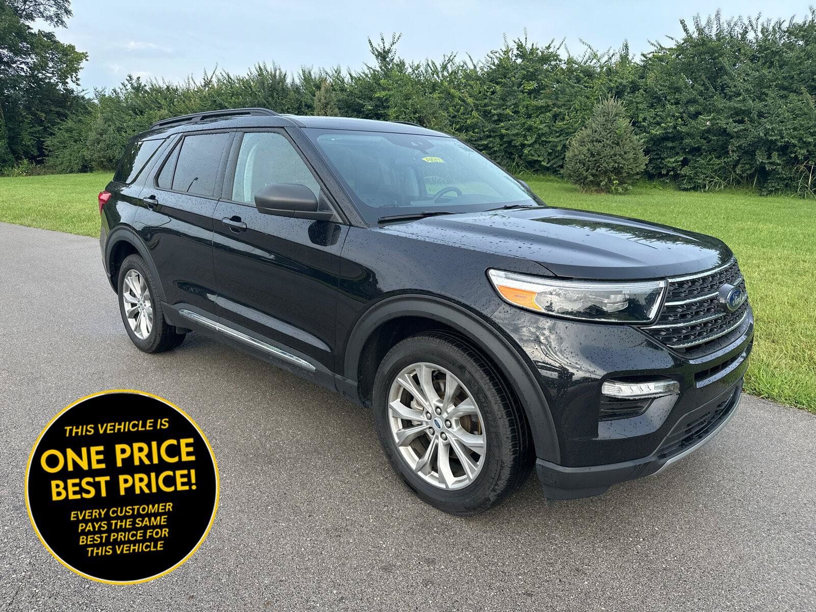 Used 2024 Ford Explorer XLT w/ Equipment Group 202A AWD/4WD image 1