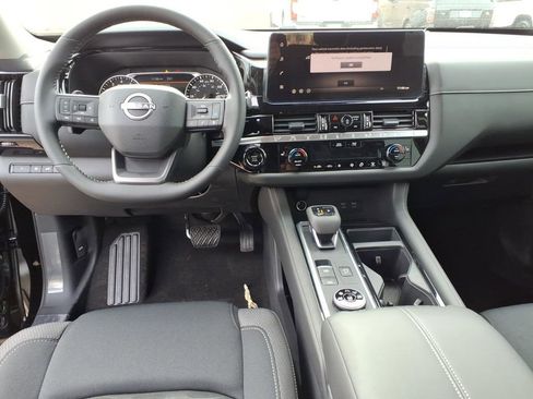New 2026 Nissan Pathfinder SV image 9