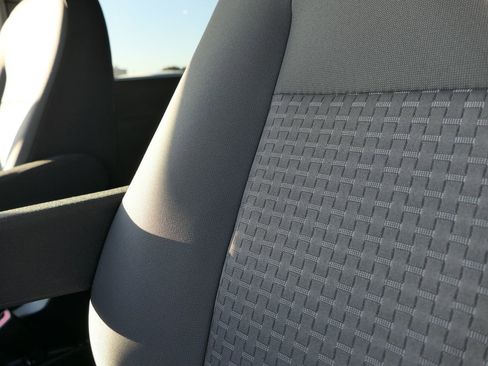 Used 2024 Ford Transit 350 XLT image 12