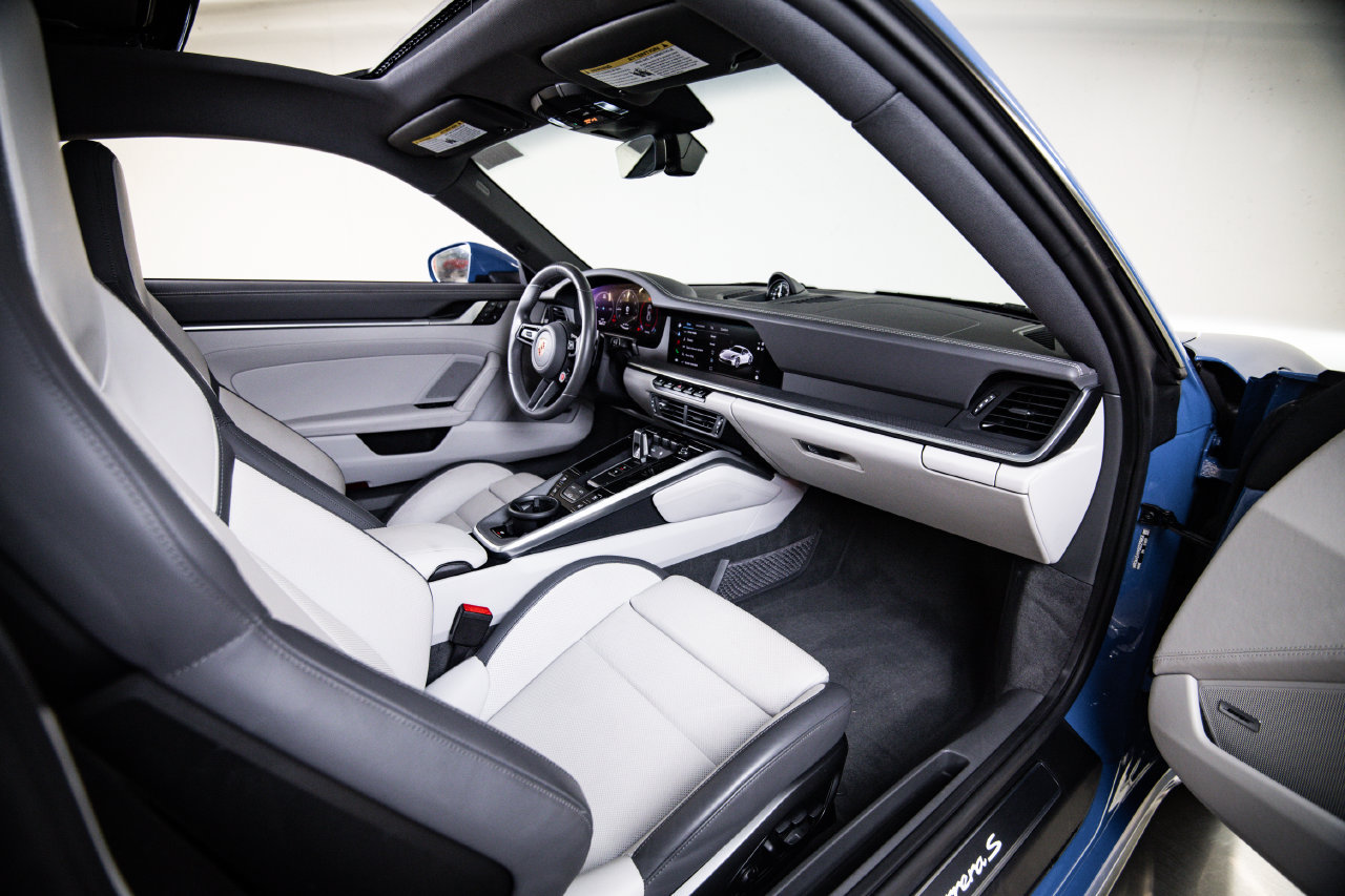 Certified 2025 Porsche 911 Carrera S RWD image 27