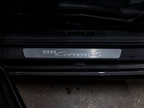 Certified 2024 Porsche 911 Carrera S w/ Sport Package image 28