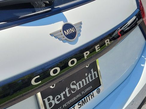 Used 2025 MINI Cooper S FWD image 5