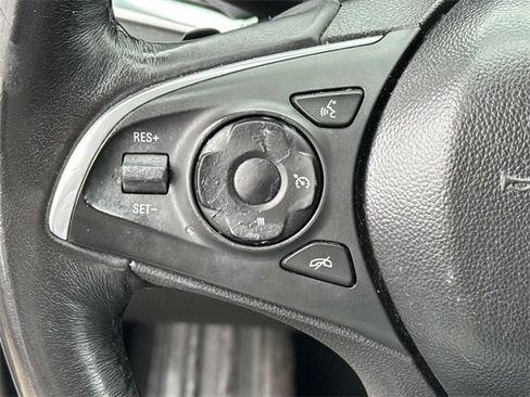 Used 2018 Buick Enclave Premium image 29