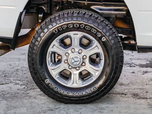 Used 2024 RAM 2500 Big Horn image 12