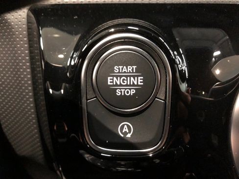 New 2025 Mercedes-Benz CLA 250 4MATIC image 22