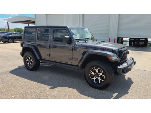 Used 2021 Jeep Wrangler Unlimited Rubicon image 2