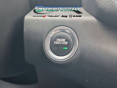 Used 2024 GMC Terrain SLE FWD image 24
