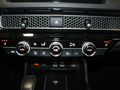 Used 2023 Honda Civic Touring image 33