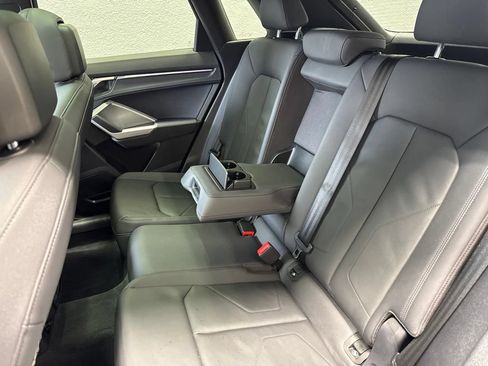 Used 2020 Audi Q3 2.0T Prestige w/ Prestige Package AWD/4WD image 19