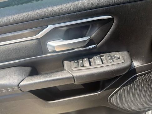 Used 2022 RAM 1500 Lone Star RWD image 12