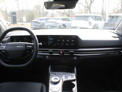 New 2026 Kia Sportage X-Line AWD/4WD image 23