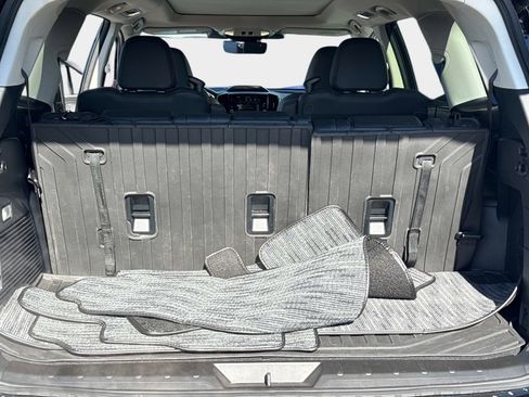 Certified 2025 Subaru Ascent Limited w/ Popular Package #1 image 12