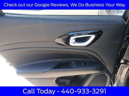 Used 2023 Jeep Compass Latitude AWD/4WD image 29