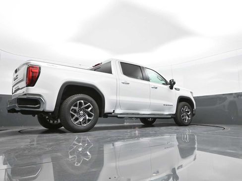 New 2026 GMC Sierra 1500 SLT w/ SLT Premium Package image 33