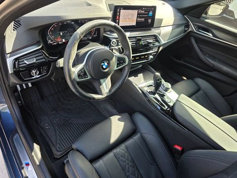 Used 2023 BMW 540i w/ M Sport Package RWD image 9
