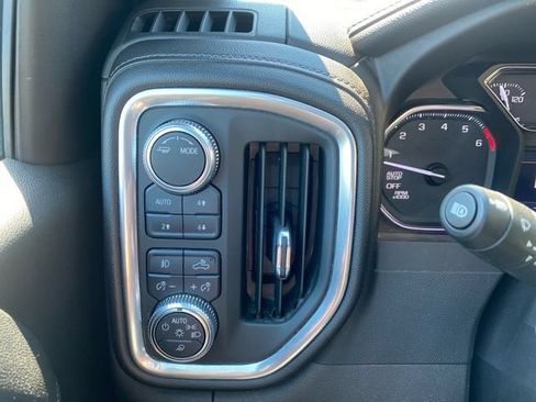 Used 2020 GMC Sierra 1500 SLT w/ SLT Premium Plus Package AWD/4WD image 24