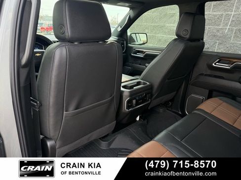 Used 2025 Chevrolet Silverado 1500 High Country w/ Technology Package image 27