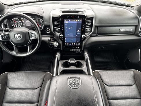 Used 2023 RAM 1500 Laramie AWD/4WD image 16