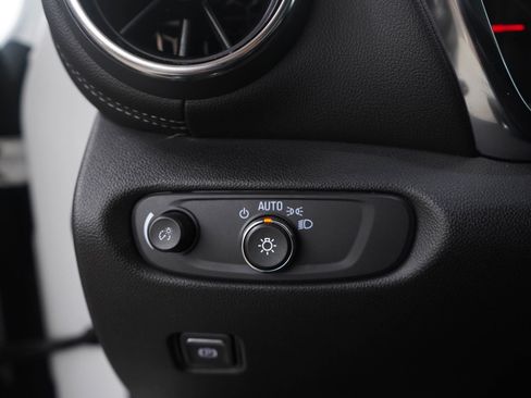 Used 2024 Chevrolet Blazer LT image 24