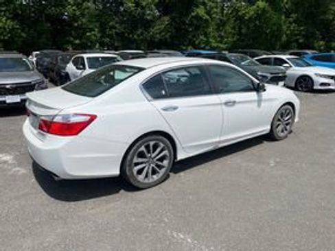 Used 2014 Honda Accord Sport image 5