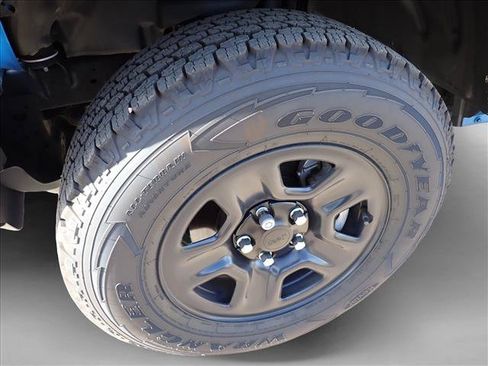 Used 2022 Jeep Wrangler Unlimited Sport AWD/4WD image 7