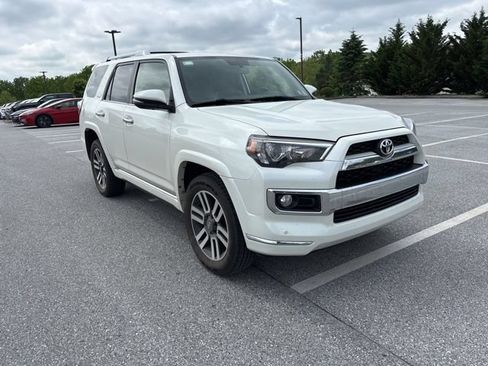 Used 2019 Toyota 4Runner Limited AWD/4WD image 3