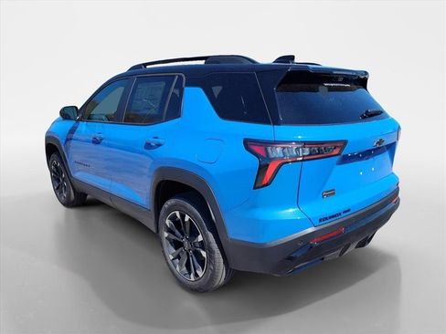 New 2026 Chevrolet Equinox RS w/ Convenience Package III AWD/4WD image 3