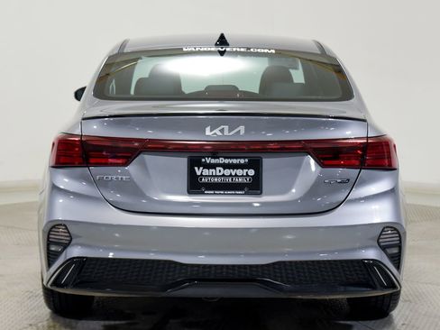 Used 2024 Kia Forte GT-Line w/ GT-Line Premium Package image 12
