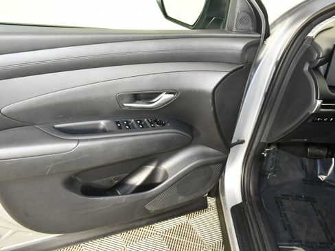 Used 2025 Hyundai Tucson SEL AWD/4WD image 36