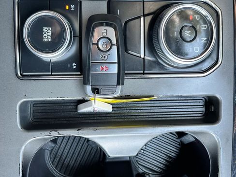 Used 2019 Ford Expedition Max XLT w/ Equipment Group 201A image 26