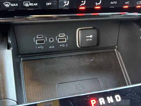 Used 2023 Jeep Grand Cherokee L Summit w/ Advanced Protech Group IV AWD/4WD image 35