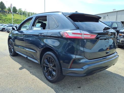 Certified 2023 Ford Edge SE w/ Black Appearance Package AWD/4WD image 4