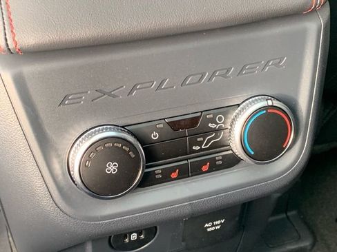 New 2026 Ford Explorer ST-Line w/ ST-Line Street Pack image 18