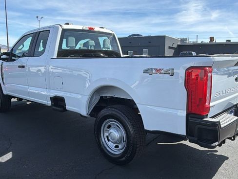 New 2026 Ford F250 XL w/ F-250 >10K GVWR Package image 5