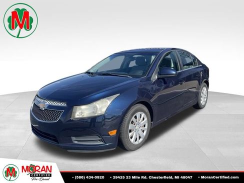 Used 2011 Chevrolet Cruze LT FWD image 1