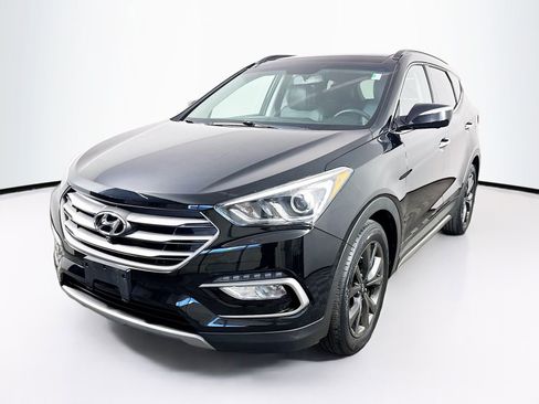 Used 2017 Hyundai Santa Fe Sport AWD/4WD image 2