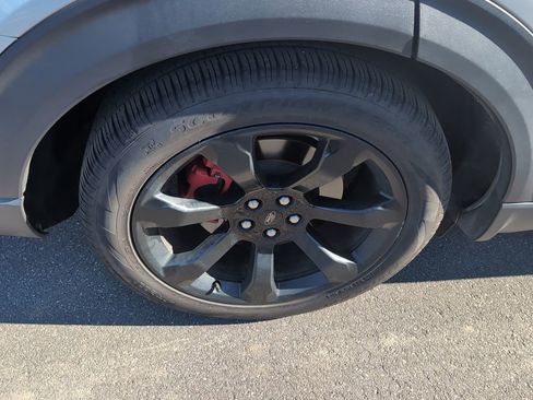 Used 2020 Ford Explorer ST w/ ST Street Pack image 10