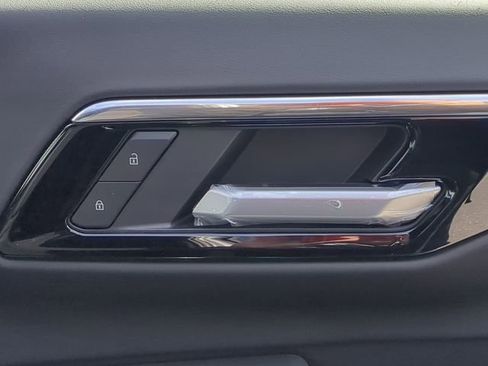 New 2026 Chevrolet Suburban LT w/ Comfort Package image 43